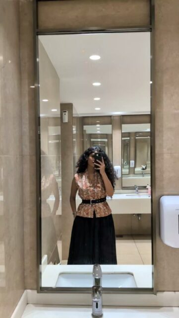 Everyday office fit check! ✨

Who says power dressing has to feel rigid? This co-ord is all about soft power combining effortless feminine silhouettes with the incredible heritage of Andhra Pradesh craftsmanship.

The Skirt: Handwoven Mangalagiri cotton, crafted by master pit-loom weavers for that perfect, airy drape.

The Top: Hand-block printed Machilipatnam Kalamkari, brought to life using traditional natural dyes and age-old artisan techniques.

It’s structured enough for the boardroom, comfortable enough for an all-day grind, and rooted in authentic handloom artistry. Own your strength without losing your grace. 🤍

Get yours now and bring a touch of handcrafted elegance to your workday rotation. Link in bio to shop!
.
#qalasiti #powerdressing #officewearstyle #indianhandloom