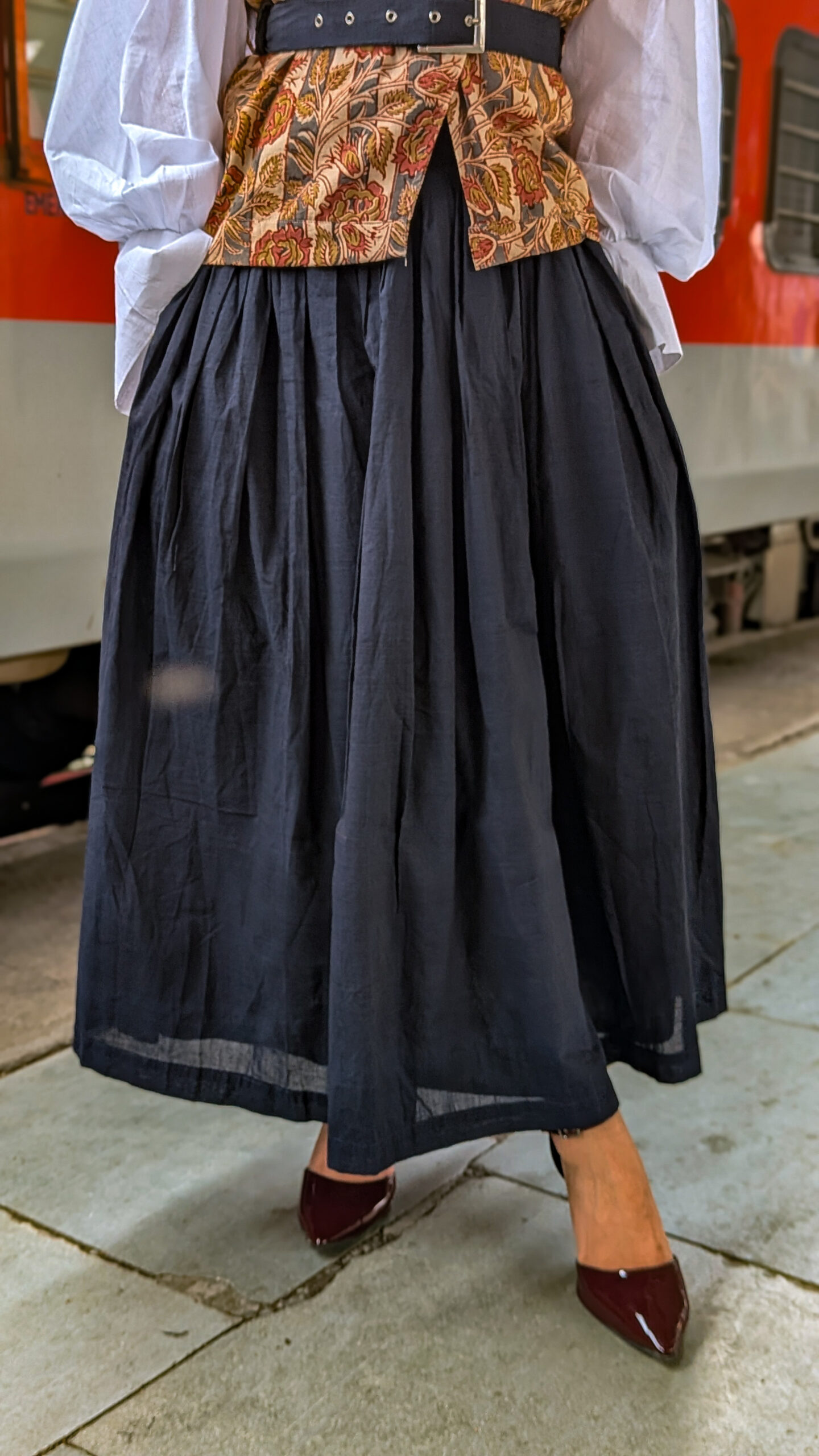 naika skirt set naika skirt set